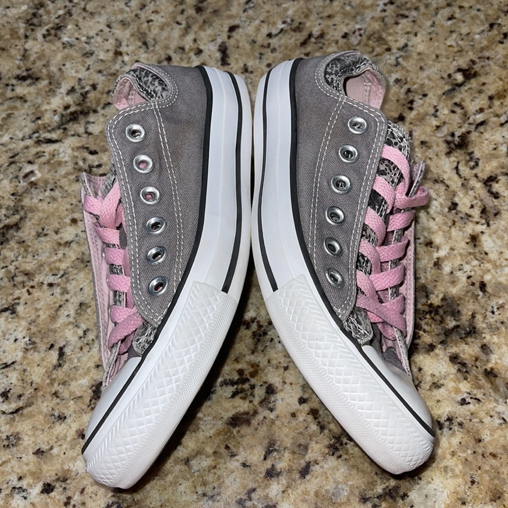 Converse - Picture 4 of 8